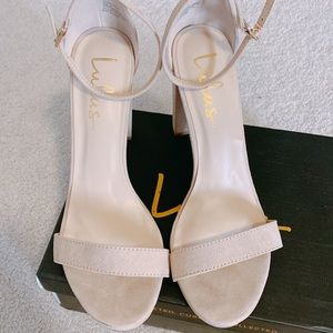 Lulu’s | Taylor Days Heels